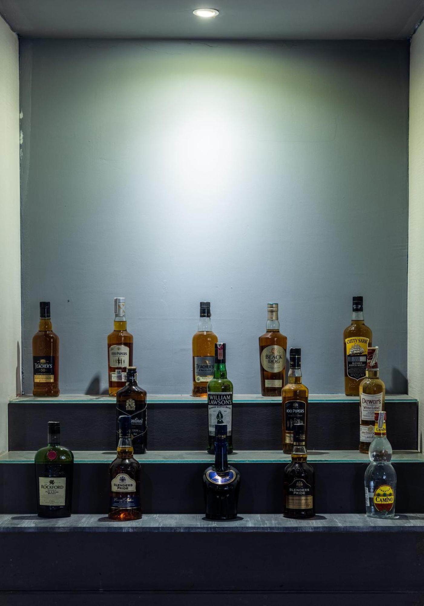 帕尔高地酒店 布巴内什瓦尔 外观 照片
